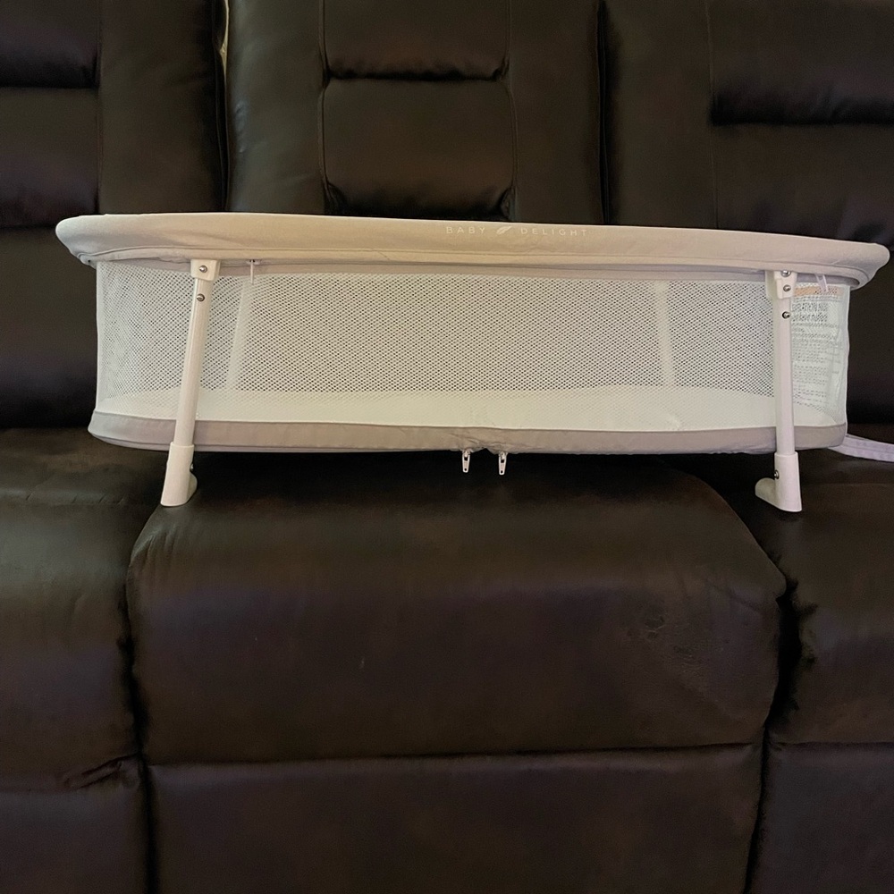 Portable White Baby Bassinet